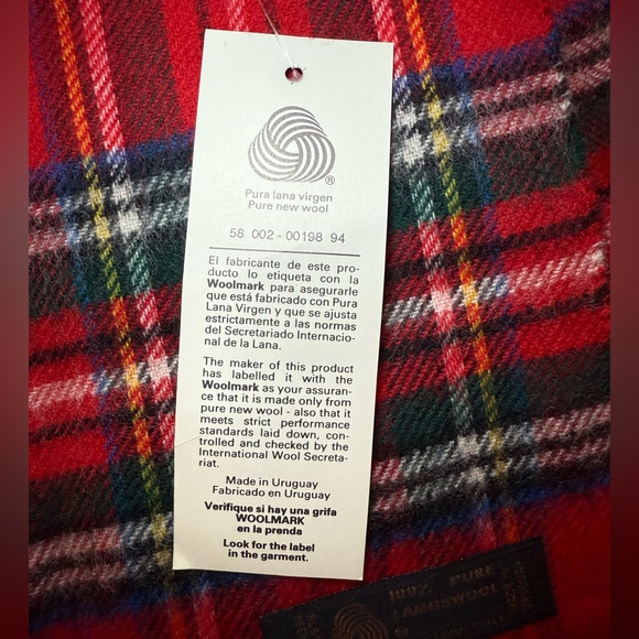 Pure Lambs Wool Vibrant Red Plaid Scarf - Picture 5 of 8